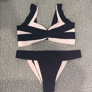 Pretty Little Thing Bikini UK 12 Bandage